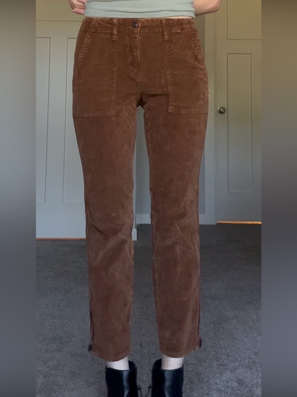 Sanctuary x anthropology “peacemaker” Brown Velveteen pants with ankle zippers